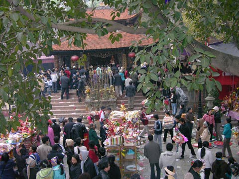 Đền Bà Chúa Kho
